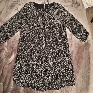 H&M Black and White print dress